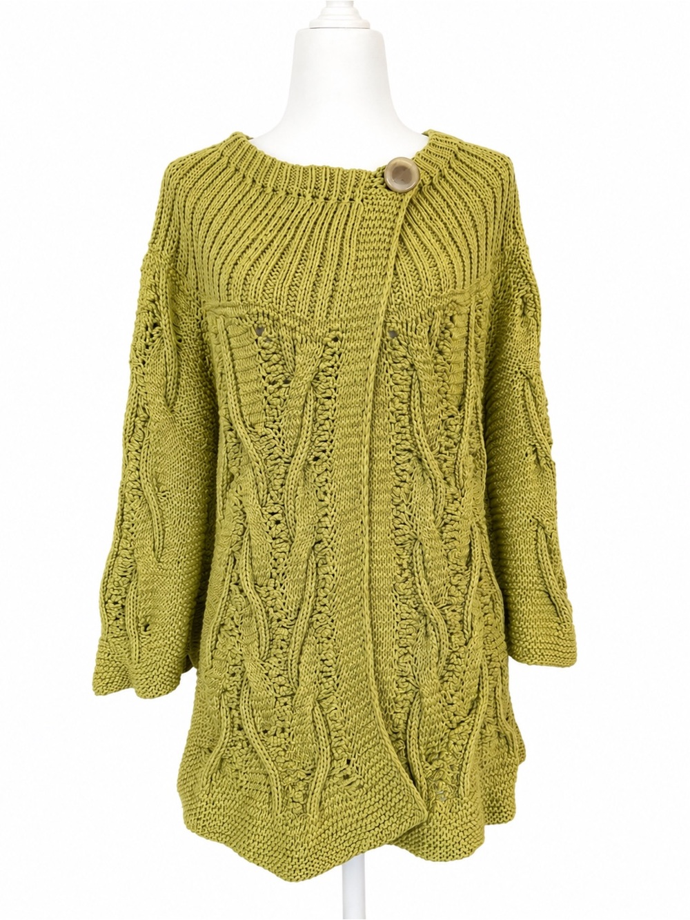 Agnona Silk blend cable knit sweater. Italian Quiet Luxury